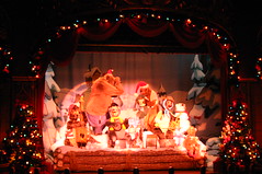 The Five Bear Rugs in the Country Bear Christmas Special • <a style="font-size:0.8em;" href="http://www.flickr.com/photos/28558260@N04/31333914166/" target="_blank">View on Flickr</a>