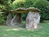 Le dolmen de Kercoat au manoir du Quillio prs de Bannalec - Finistre - Juillet 2015 - 02