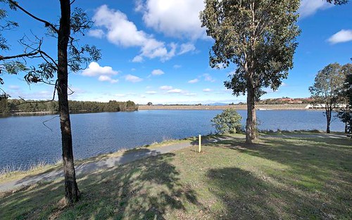 2 Sale Place, Amaroo ACT