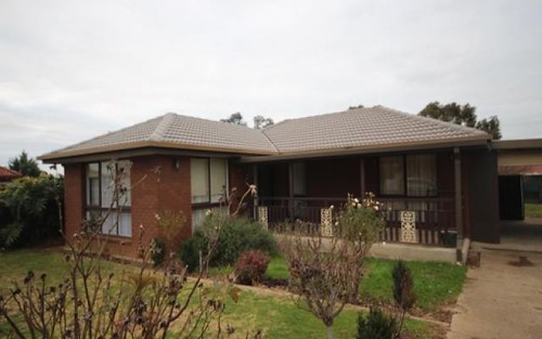 2 Sackville Drive, Forest Hill NSW