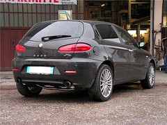 alfa_147_jtd_88 • <a style="font-size:0.8em;" href="http://www.flickr.com/photos/143934115@N07/31006461465/" target="_blank">View on Flickr</a>