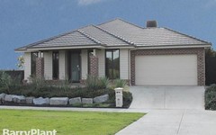 2 Mountainview Boulevard, Cranbourne North VIC
