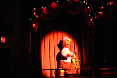 Ernest at the Country Bear Christmas Special • <a style="font-size:0.8em;" href="http://www.flickr.com/photos/28558260@N04/31001101580/" target="_blank">View on Flickr</a>