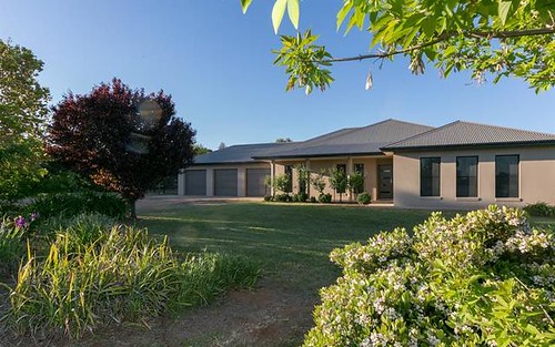 76 Hennessy Dr, Dubbo NSW 2830