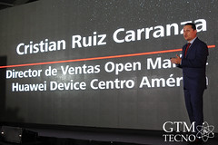 Presentación del Huawei P8 en Guatemala - Noche