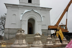 13. Consecrating and raising of the domes in Karmazinovka / Освящение и поднятие колоколов в Кармазиновке. 10 ноября 2010 г