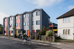 Модульный квартирный комплекс от Rogers Stirk Harbour + Partners в Лондоне