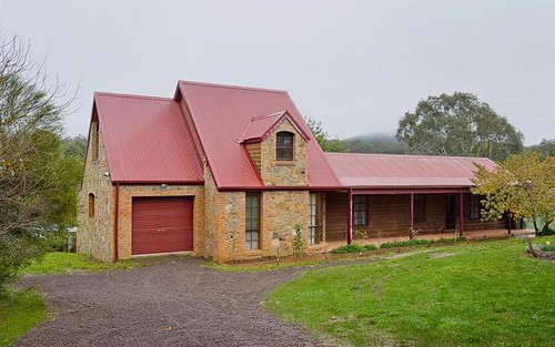 7 Symes Rd, Harcourt VIC 3453