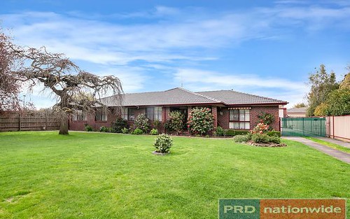 106 Forest St, Lake Wendouree VIC 3350