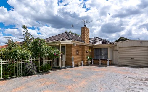 19 Alfred Avenue, Thomastown VIC