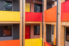 Модульный квартирный комплекс от Rogers Stirk Harbour + Partners в Лондоне