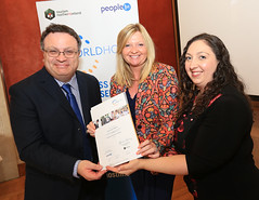 Nicola Bothwell from NB Chartered Marketing, Belfast receiving WorldHost business recognition award for excellence in customer service at the WorldHost Celebration and Certificate Presentation