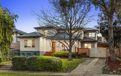 8 Janet St, Templestowe Lower VIC 3107