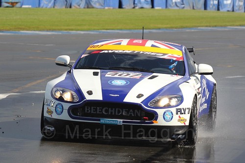 The Beechdean-AMR Aston Martin V8 Vantage GT4 of Jamie Chadwick and Ross Gunn in British GT Racing at Donington, September 2015